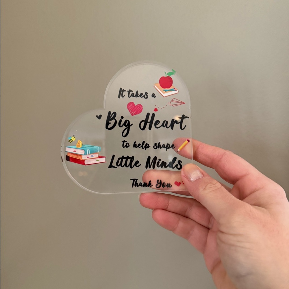 NWOT Heart-Shaped Teacher Appreciation Plaque